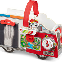 Camión de rescate de madera de Marshall Melissa & Doug