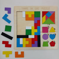 Tablero de madera de tetris, tangram y figuras geométricas.